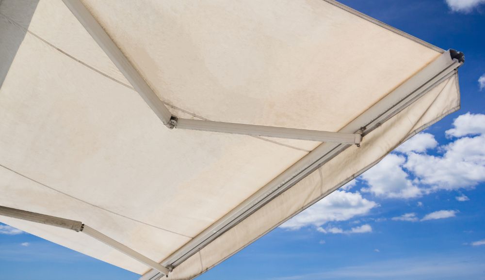 store exte?rieur ve?randa